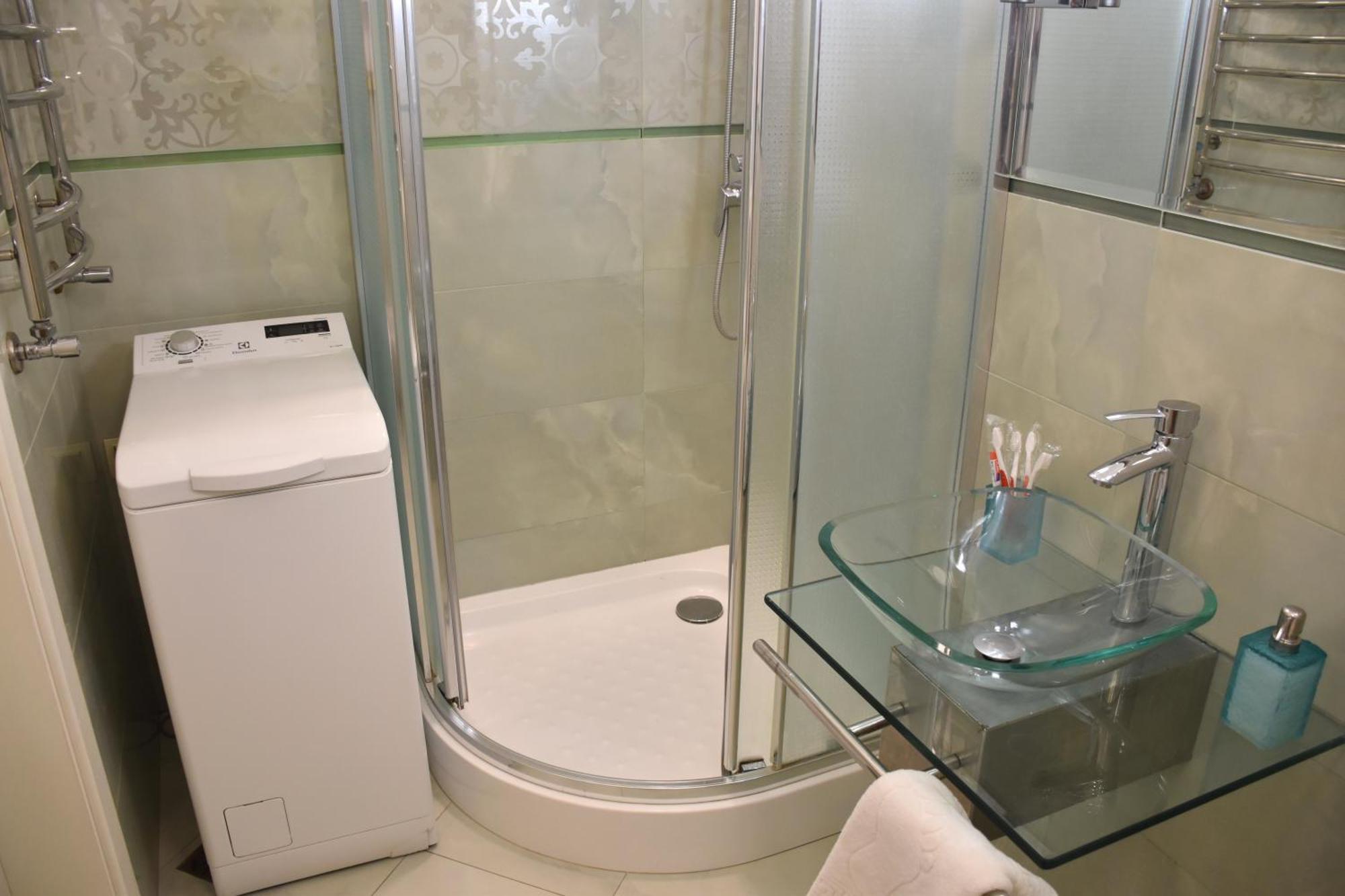 Renewed Central Apartment Leopoli Esterno foto